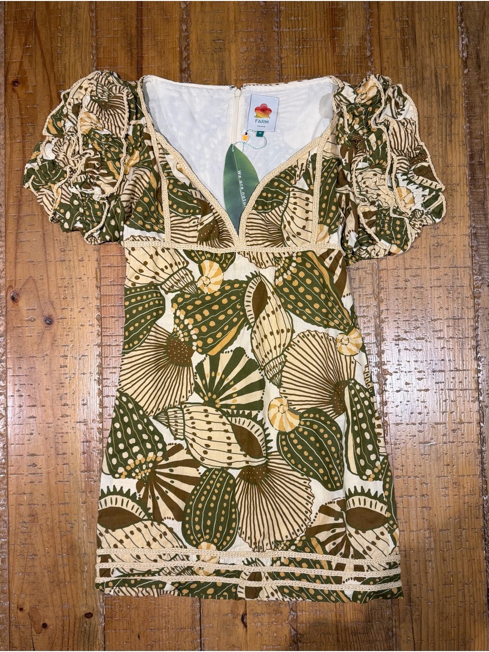 FARM Rio Olive & Cream Botanical Puff-Sleeve Mini Skirt - Picture 4 of 8